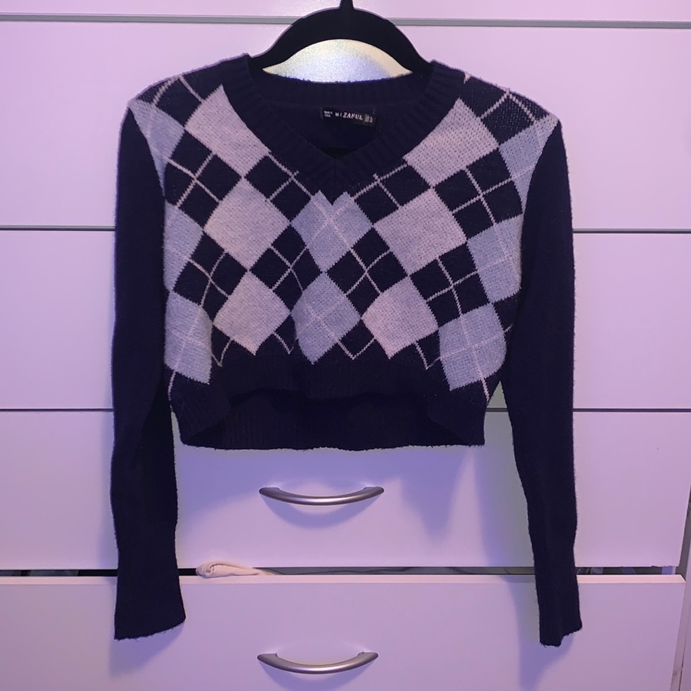 Long sleeve crop top
